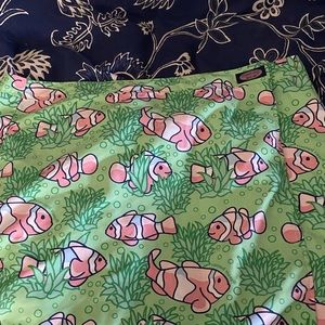 Vineyard Vines wrap coverup skirt, Wm size L